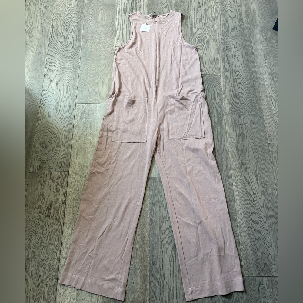 Zara BNWT Blush Pink / Nude colour Sleeveless Pocket Jumpsuit